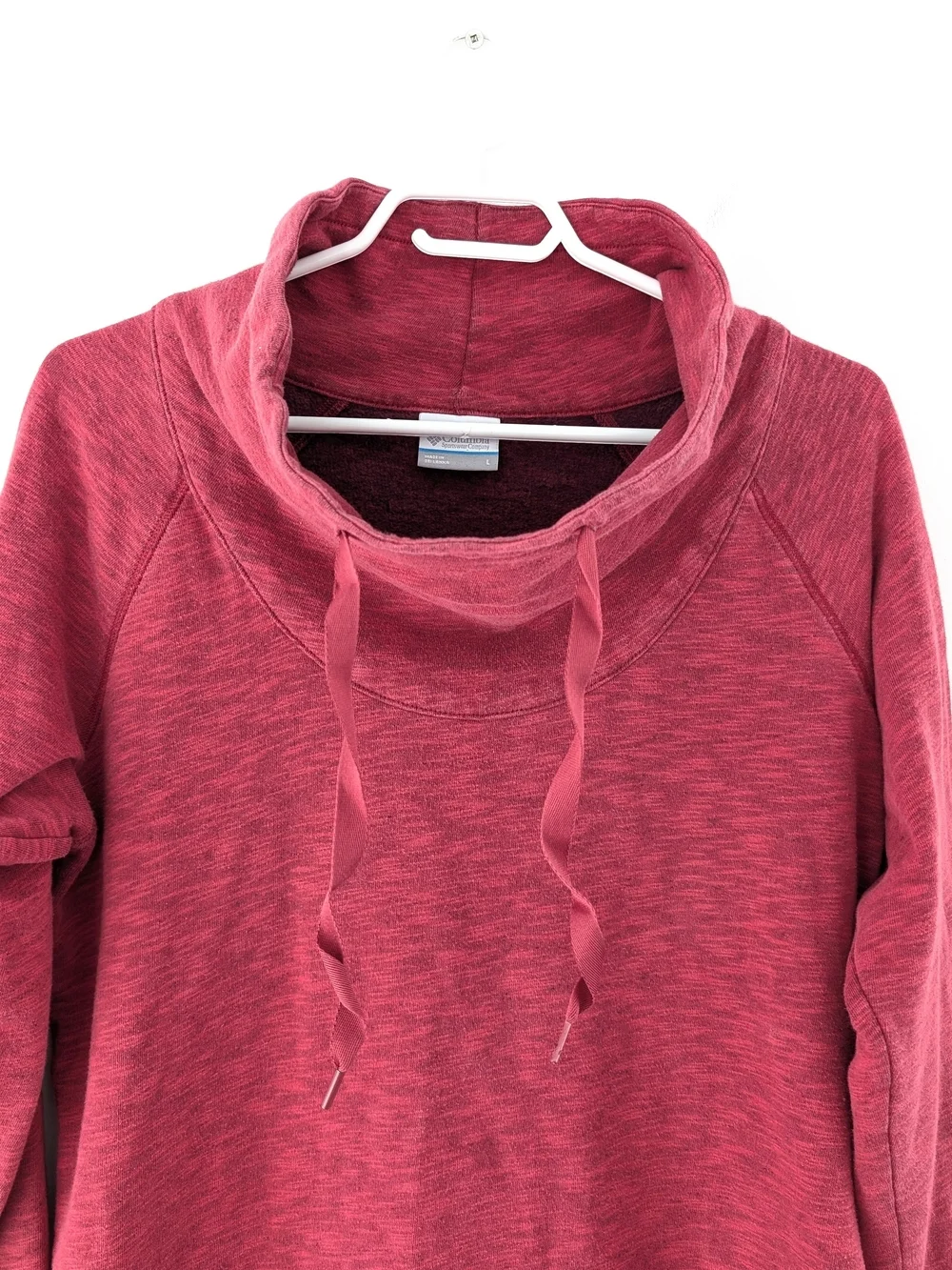 Columbia Sportswear Rose Berry Cowl Neck Sweatshirt Athleisure Cozy Core ~ Large - Picture 2 of 9